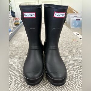 Hunter short rain boots